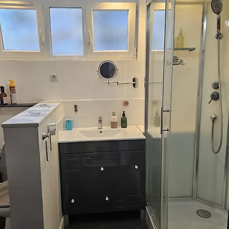 아파트 4-rooms With Wifi And Balcony *