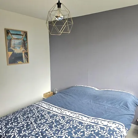 아파트 4-rooms With Wifi And Balcony 생헤블랑