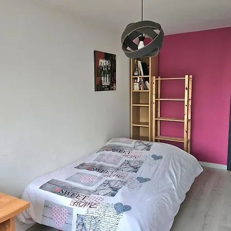 شقة 4-rooms With Wifi And Balcony سانت آيربلان