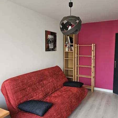 شقة 4-rooms With Wifi And Balcony